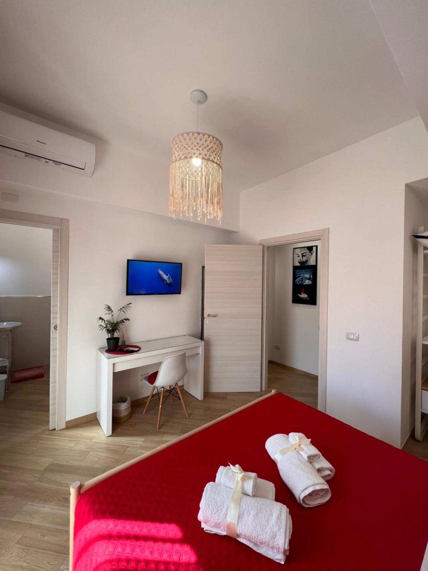 Casa Dharma Hotel ชิวิตาเวกเกีย ภายนอก รูปภาพ